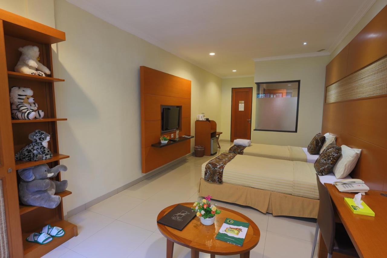 Safari Resort Puncak Ngoại thất bức ảnh